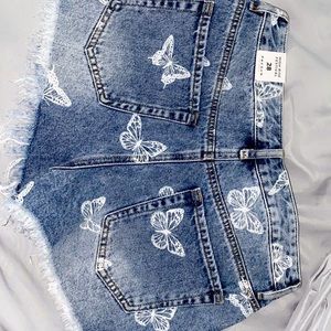 Butterfly pacsun shorts